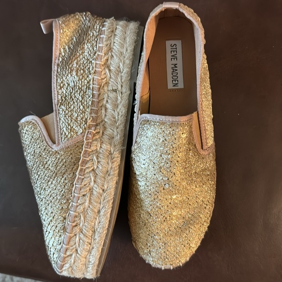 Women’s Steven Madden Poppi Sequin Slide on Espadrilles, size 6.5 - Picture 3 of 3
